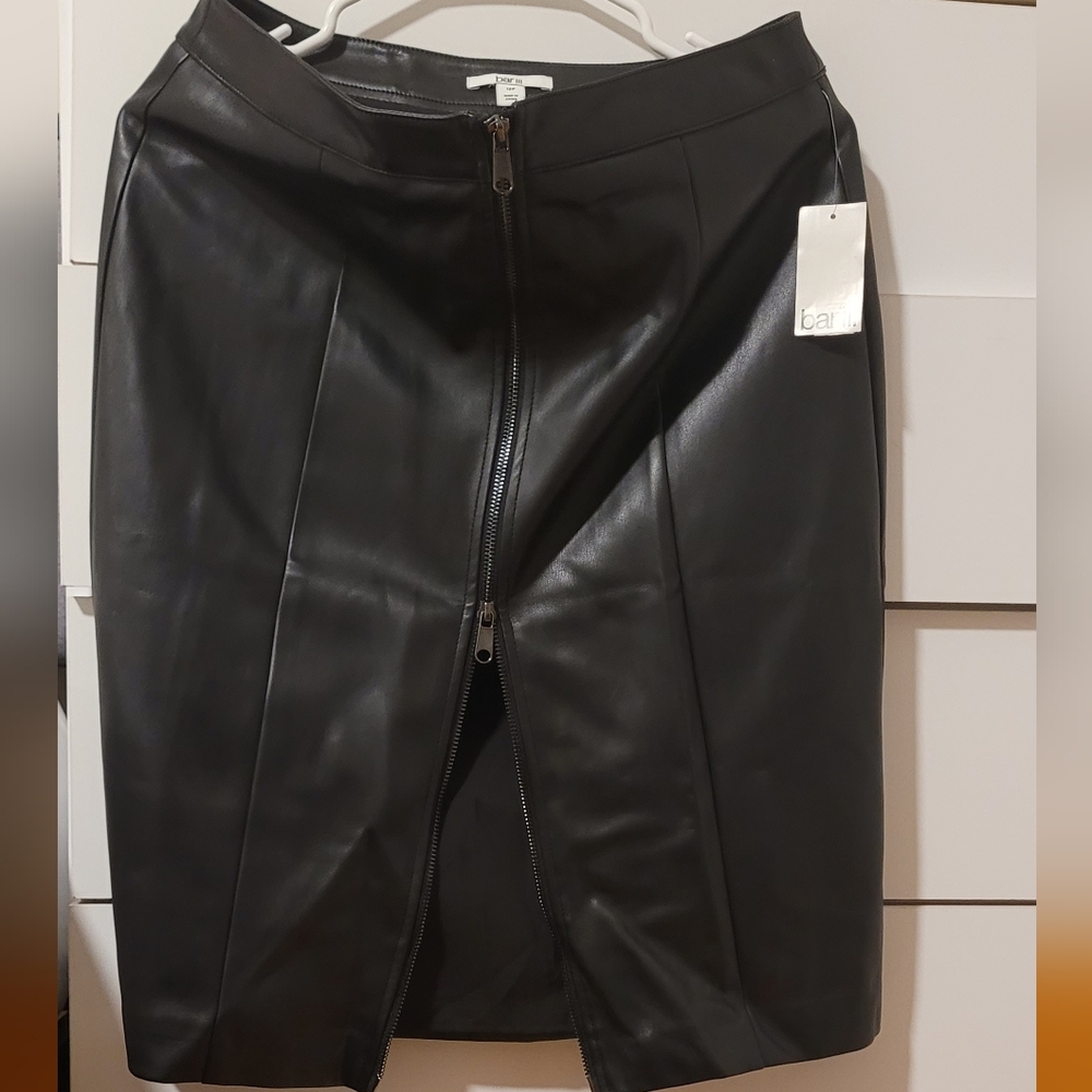 Black Faux Leather Skirt with Front Zipper